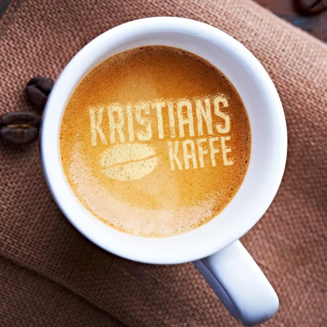 Kristians Kaffe logo i espressokop